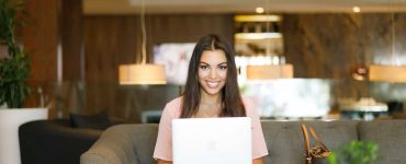 7 Helpful Zoom Video Meeting Tips